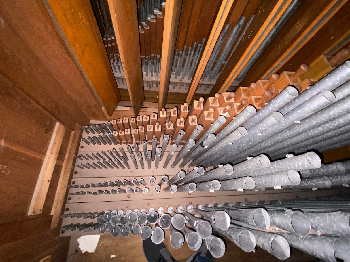 Swell pipework