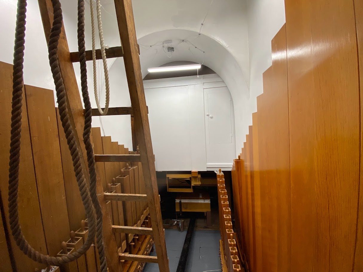 Pedal pipework