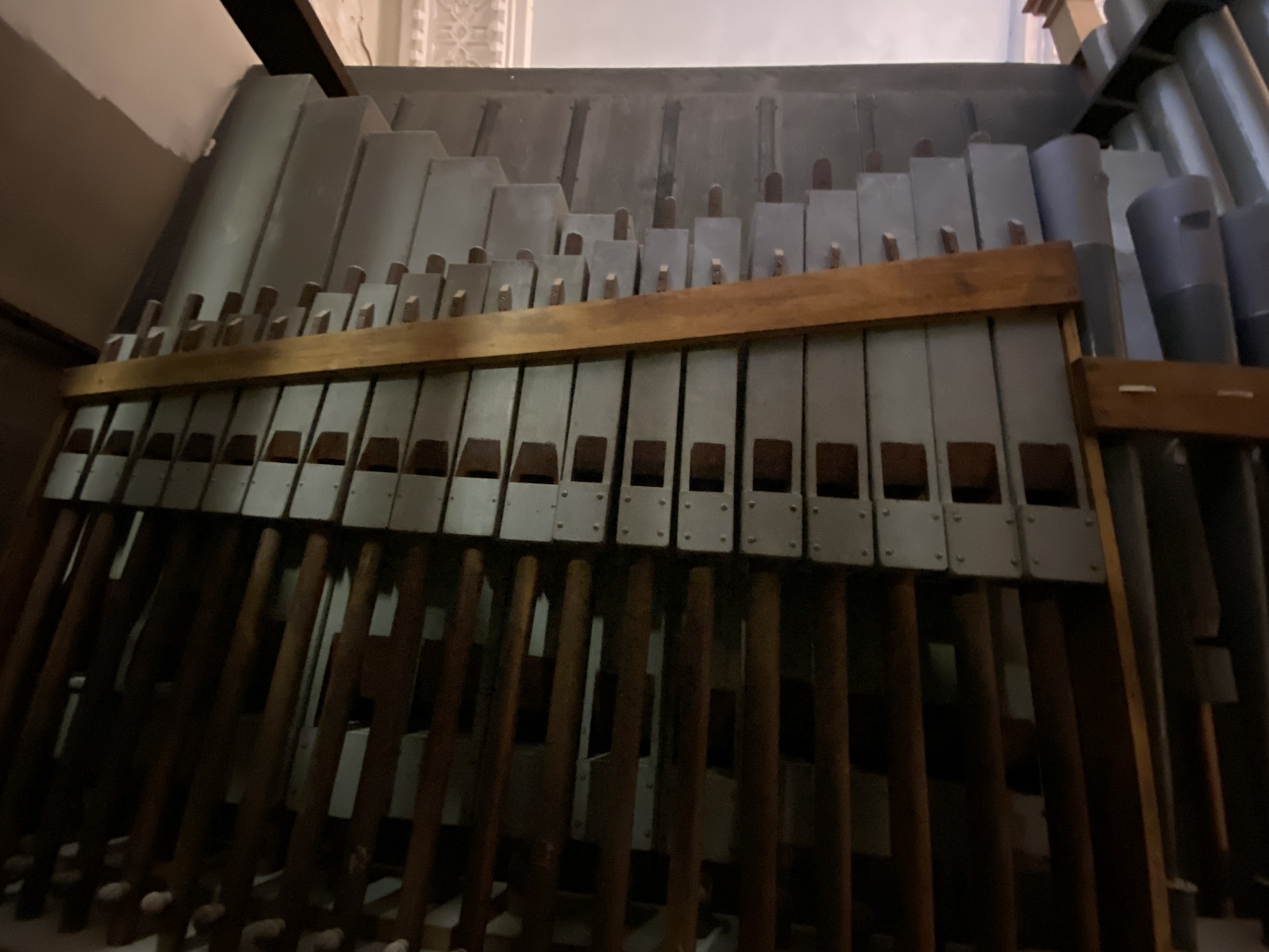 Pedal pipework